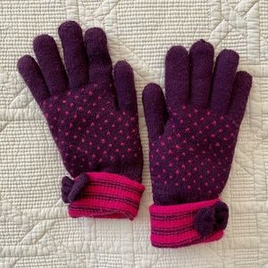 Pink & purple polka dot gloves